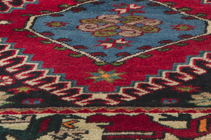 5 x 10 Vintage Persian Shiraz Rug 61038