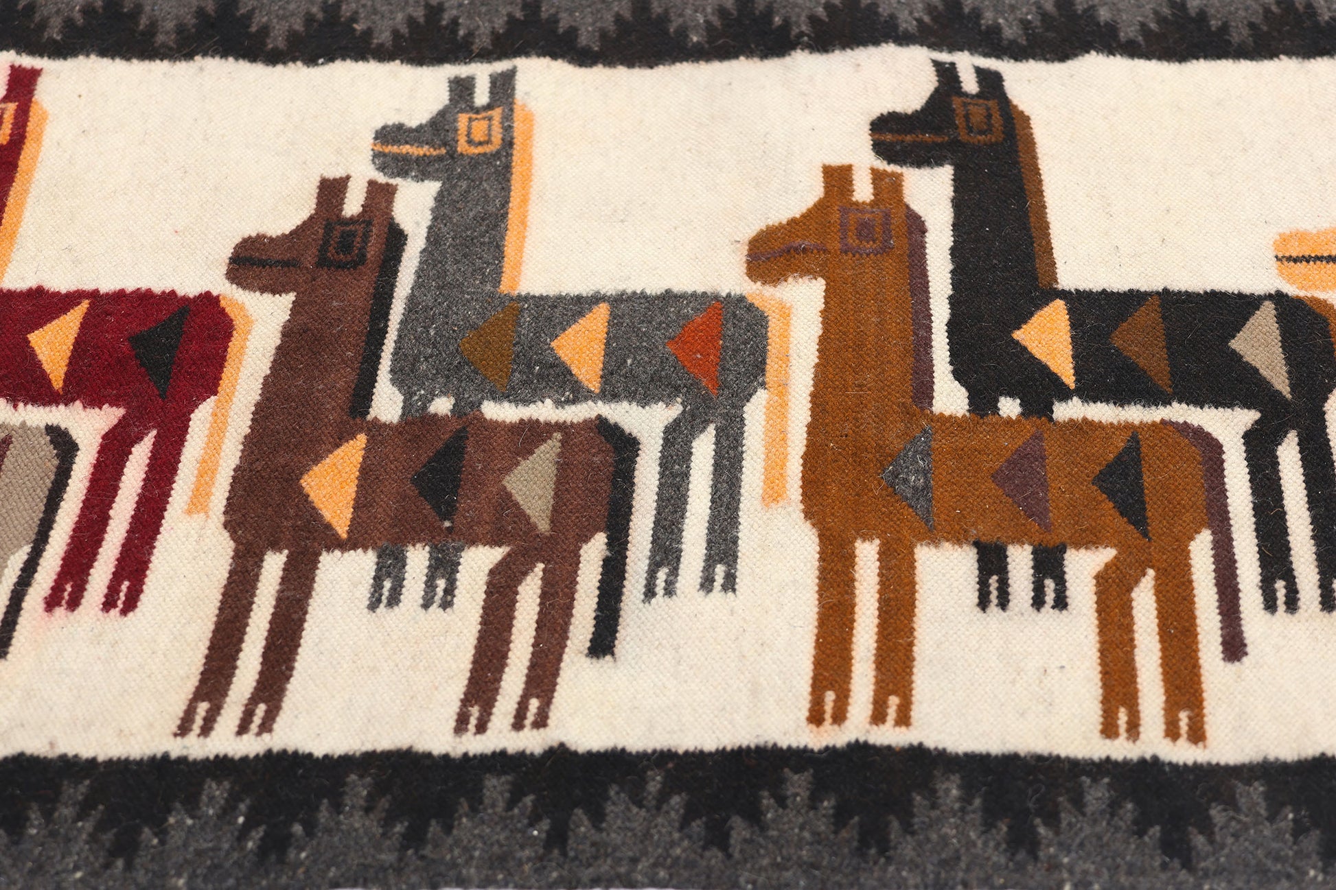 2 x 3 Vintage Peruvian Alpaca Pictorial Rug 78751