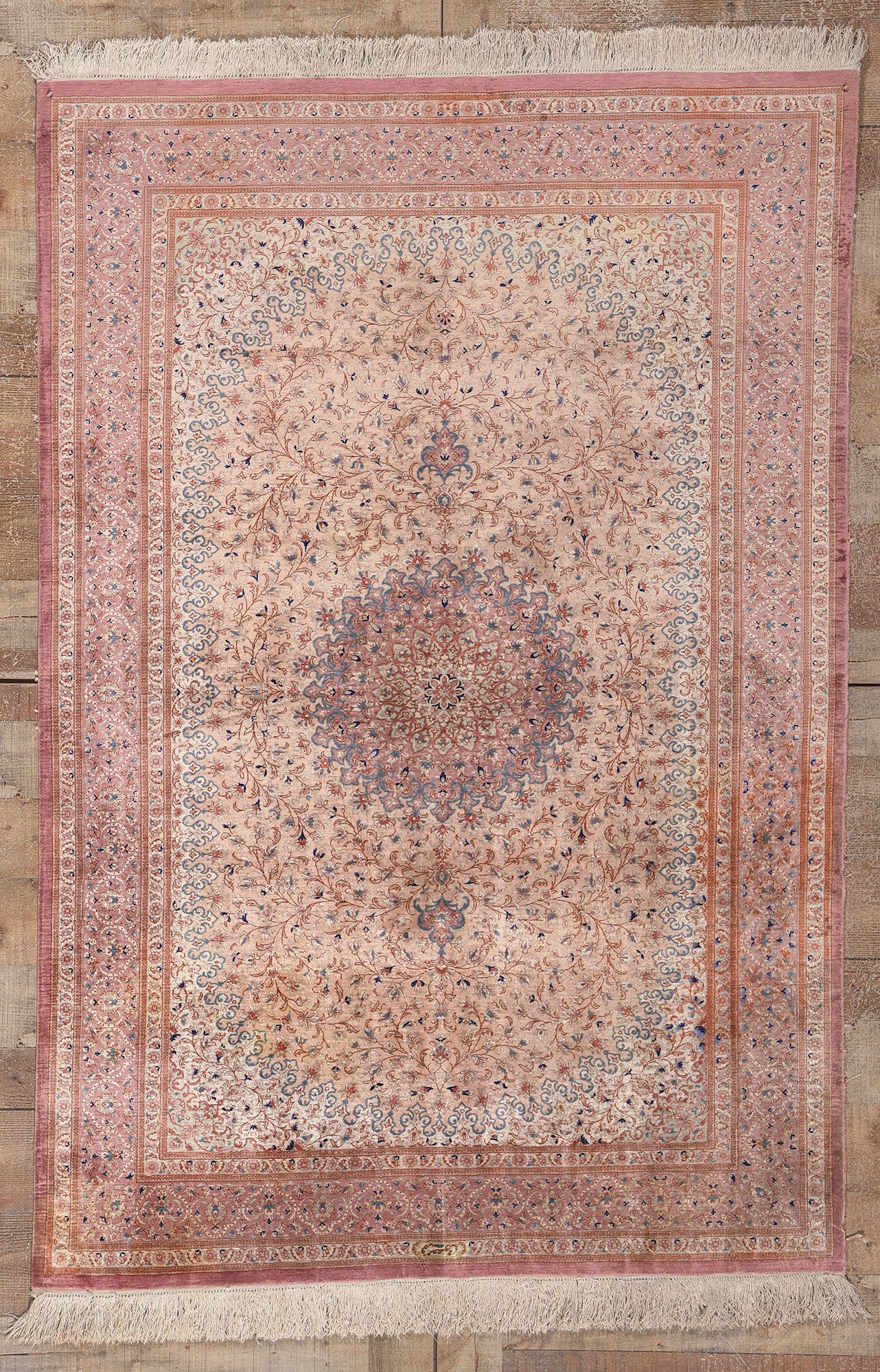 4 x 6 Vintage Persian Silk Qum Rug 78681