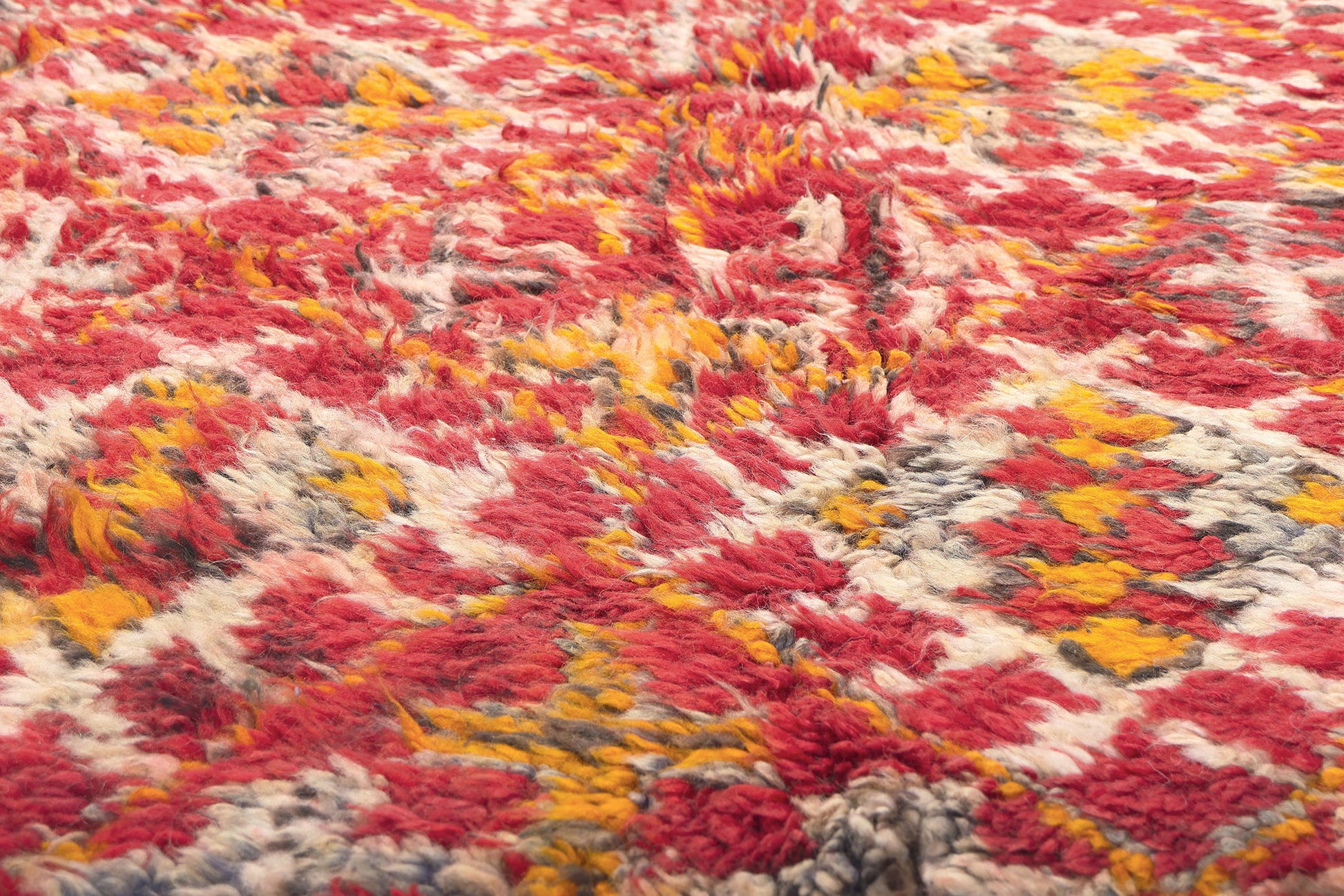 6 x 10 Vintage Red Beni MGuild Moroccan Rug 20944