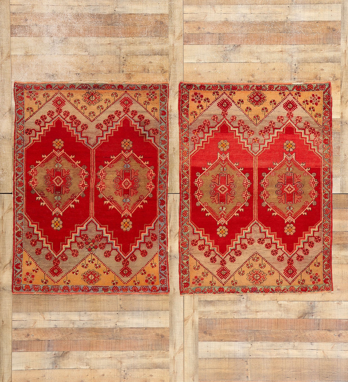 4 x 5 Vintage Red Turkish Oushak Rug 51122