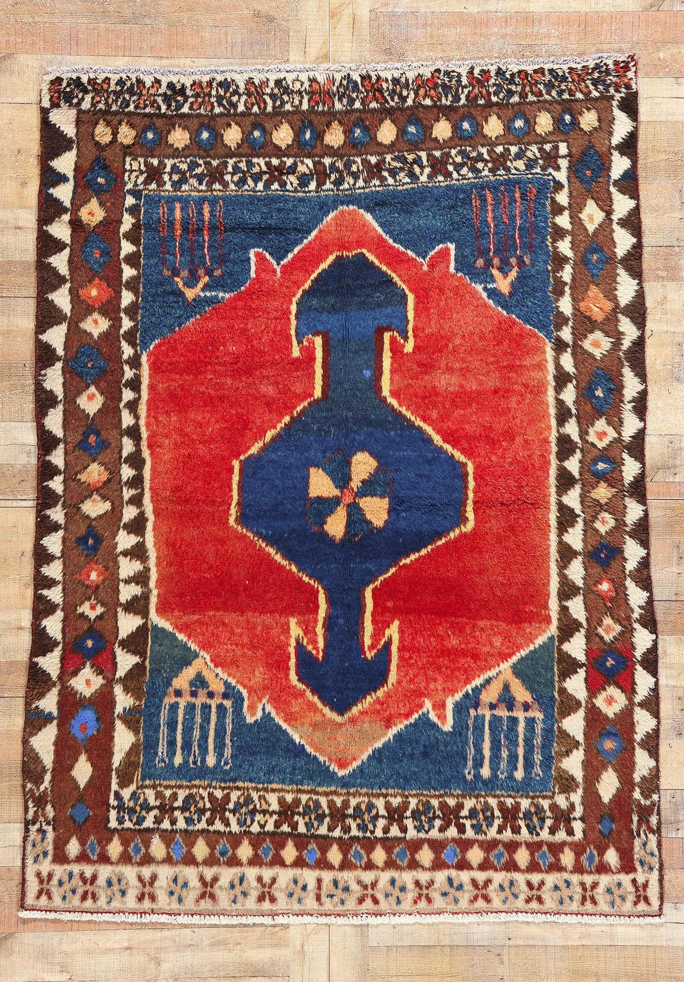 5 x 7 Vintage Persian Lori Rug 78852