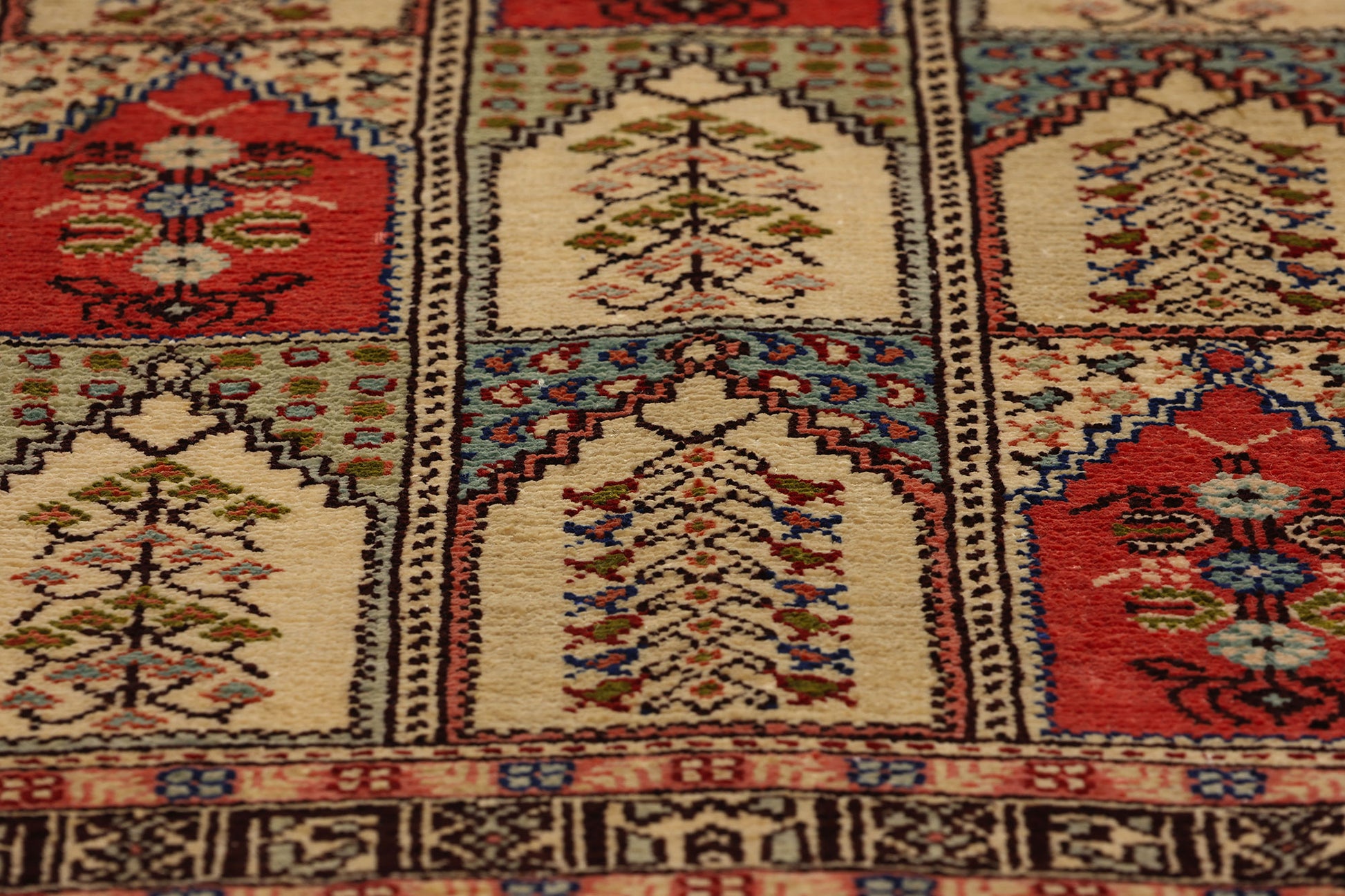 2 x 3 Vintage Turkish Silk Hereke Rug 78734