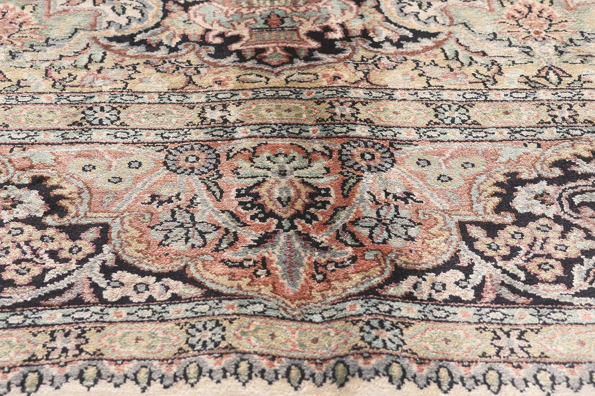 6 x 9 Vintage Indian Kashmir Rug 77533