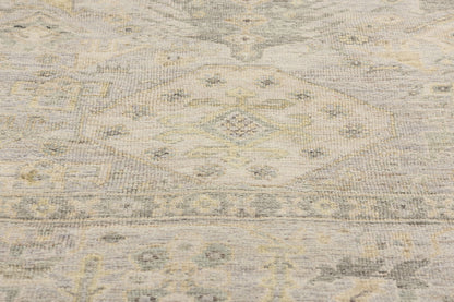 7 x 10 Vintage-Inspired Modern Gray Oushak Rug 31068