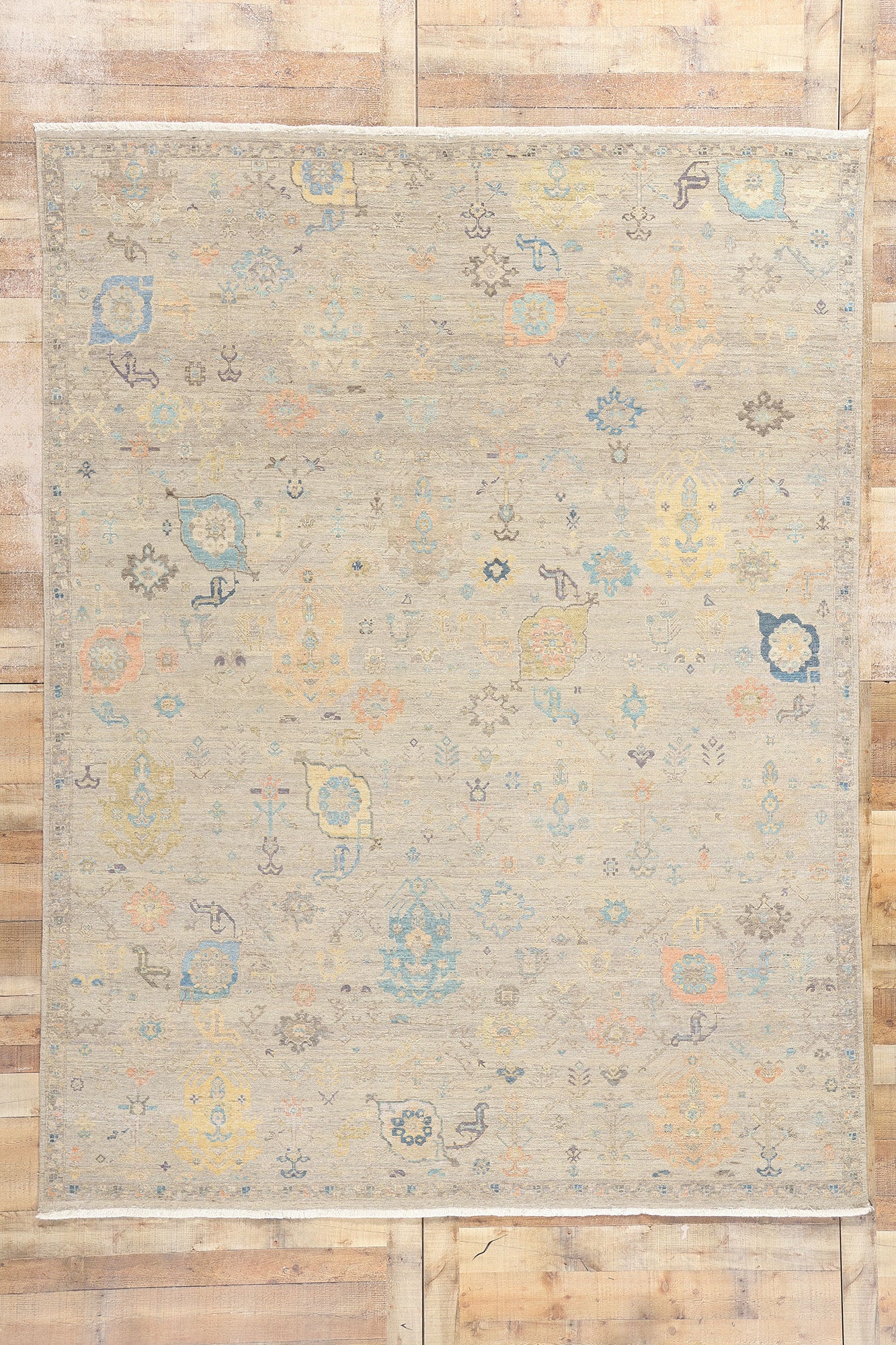 8 x 10 Vintage-Inspired Modern Gray Oushak Rug 31067