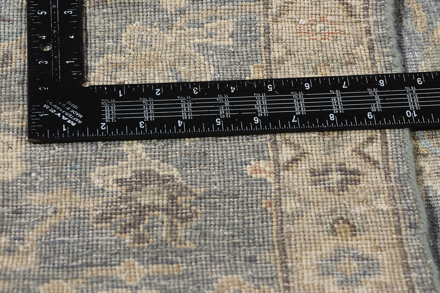 9 x 12 Vintage-Inspired Modern Oushak Rug 31051