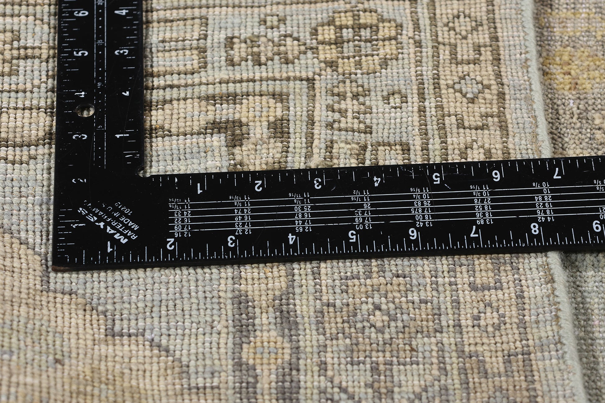 4 x 6 Vintage-Inspired Modern Khotan Rug 31073