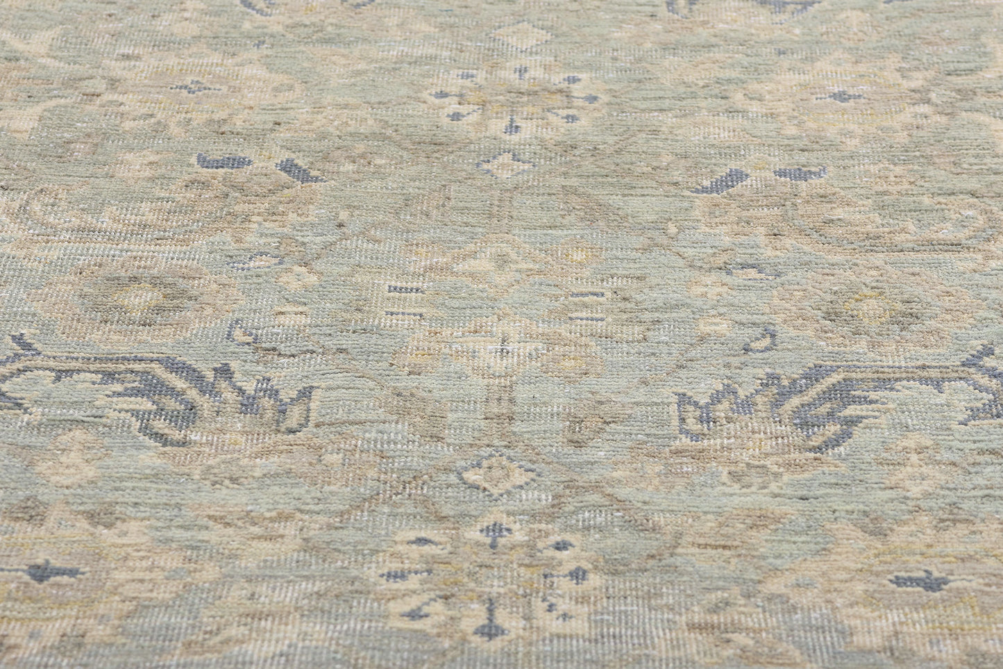 4 x 6 Vintage-Inspired Modern Oushak Rug 31072