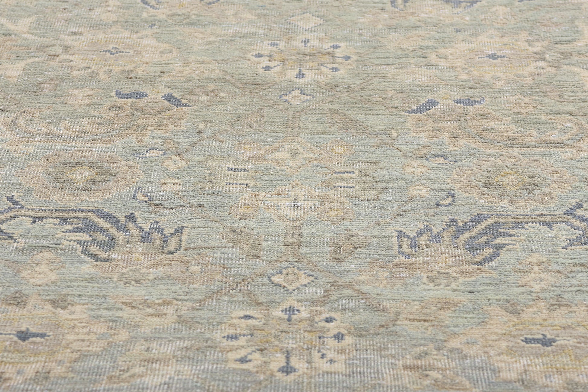 4 x 6 Vintage-Inspired Modern Oushak Rug 31072