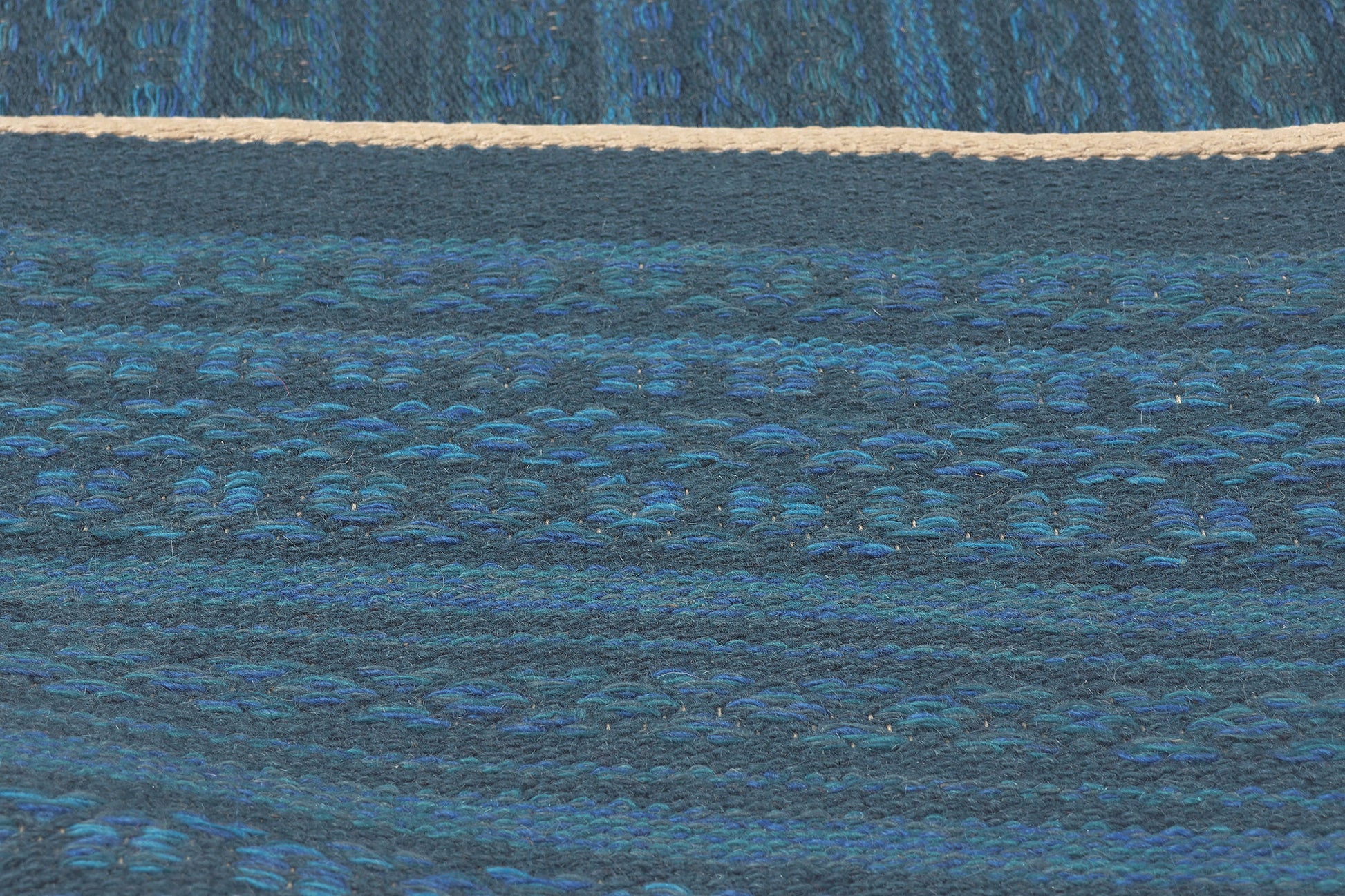 8 x 10 Vintage Blue Swedish Rollakan Rug 76914