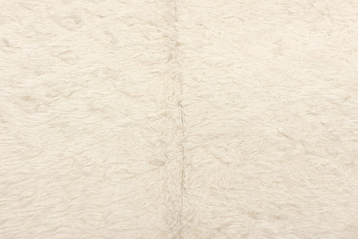5 x 7 Vintage Turkish Angora Wool Rug 52108
