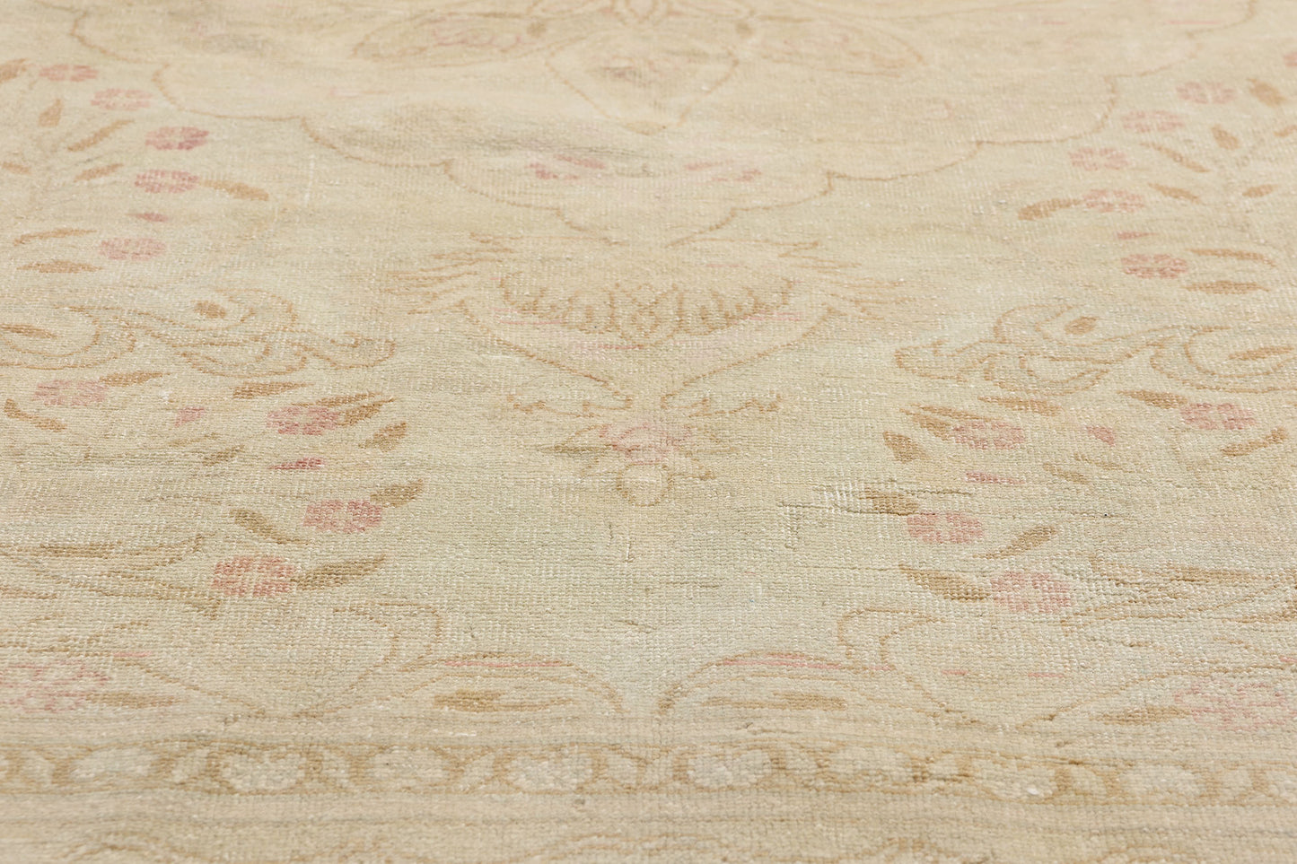 4 x 6 Vintage Turkish Sivas Rug 53937