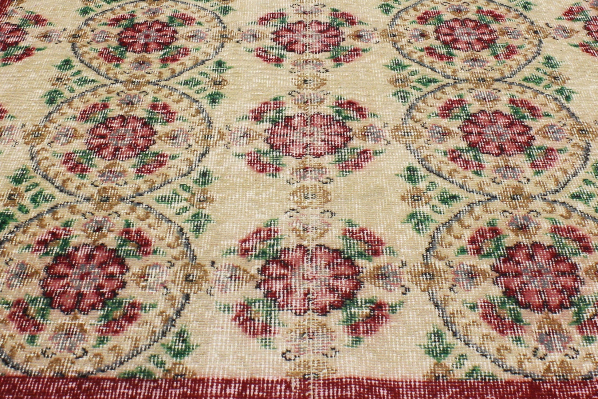 4 x 7 Vintage Turkish Sivas Rug 51973