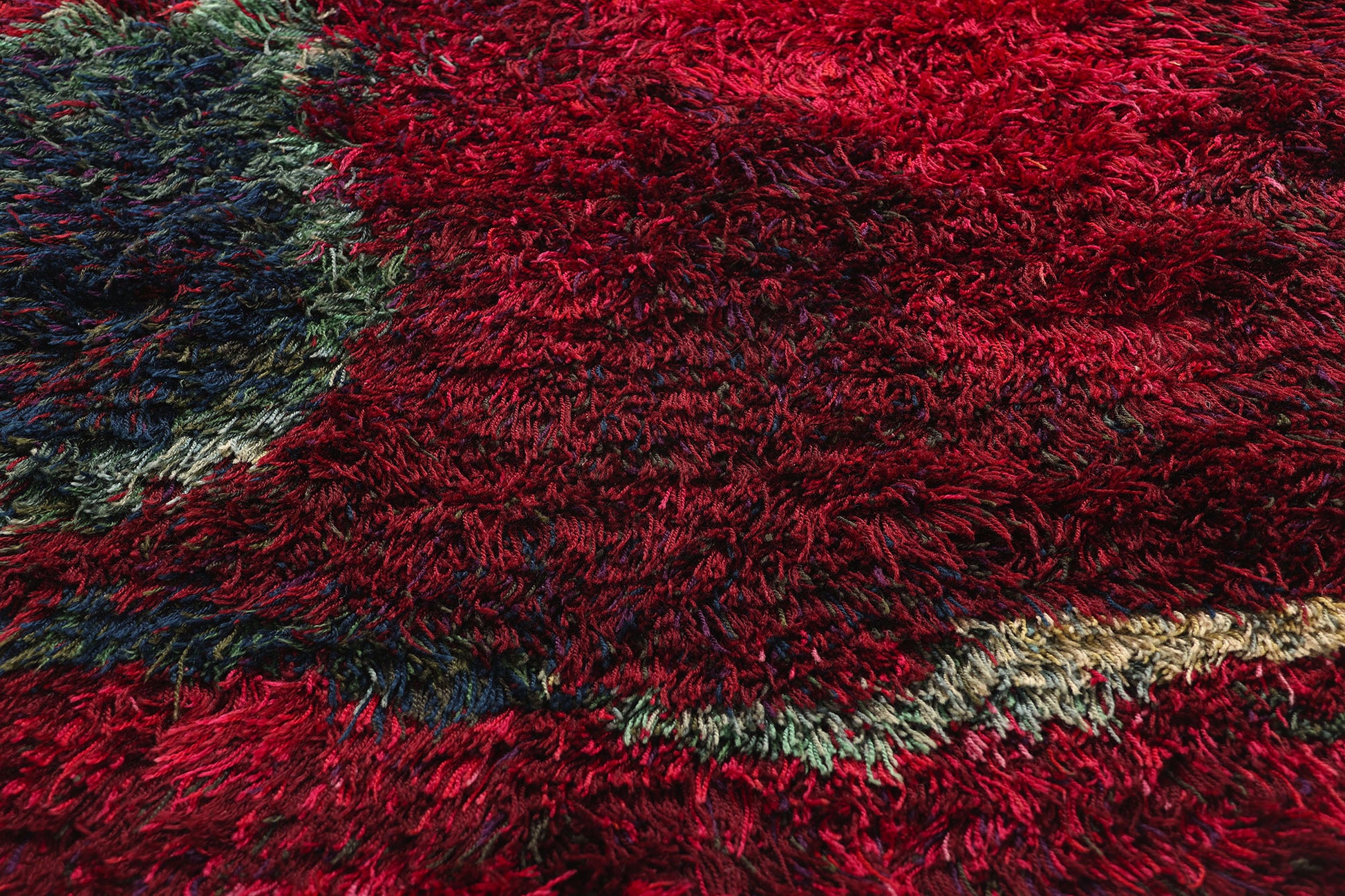 ​5 x 8 Viola Grasten Vintage Swedish Rya Rug 78474