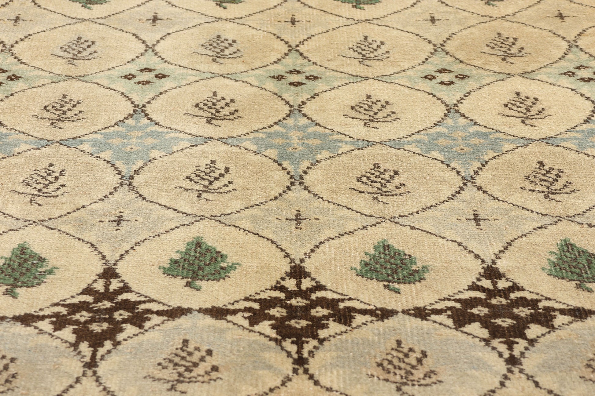 4 x 7 Vintage Turkish Sivas Rug 52150