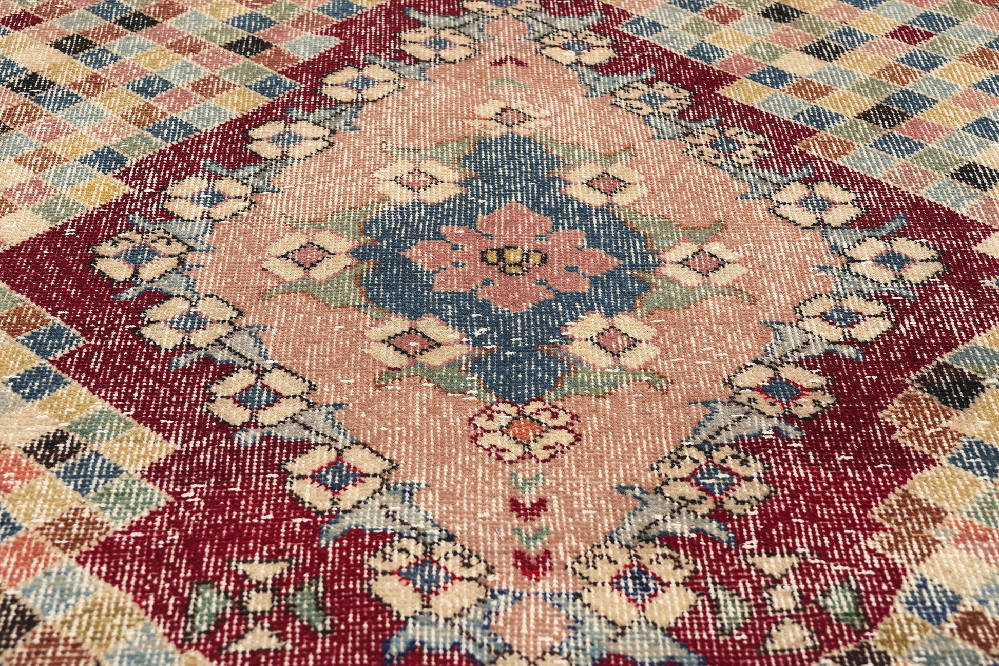 5 x 9 Zeki Muren Vintage Turkish Sivas Rug 53336
