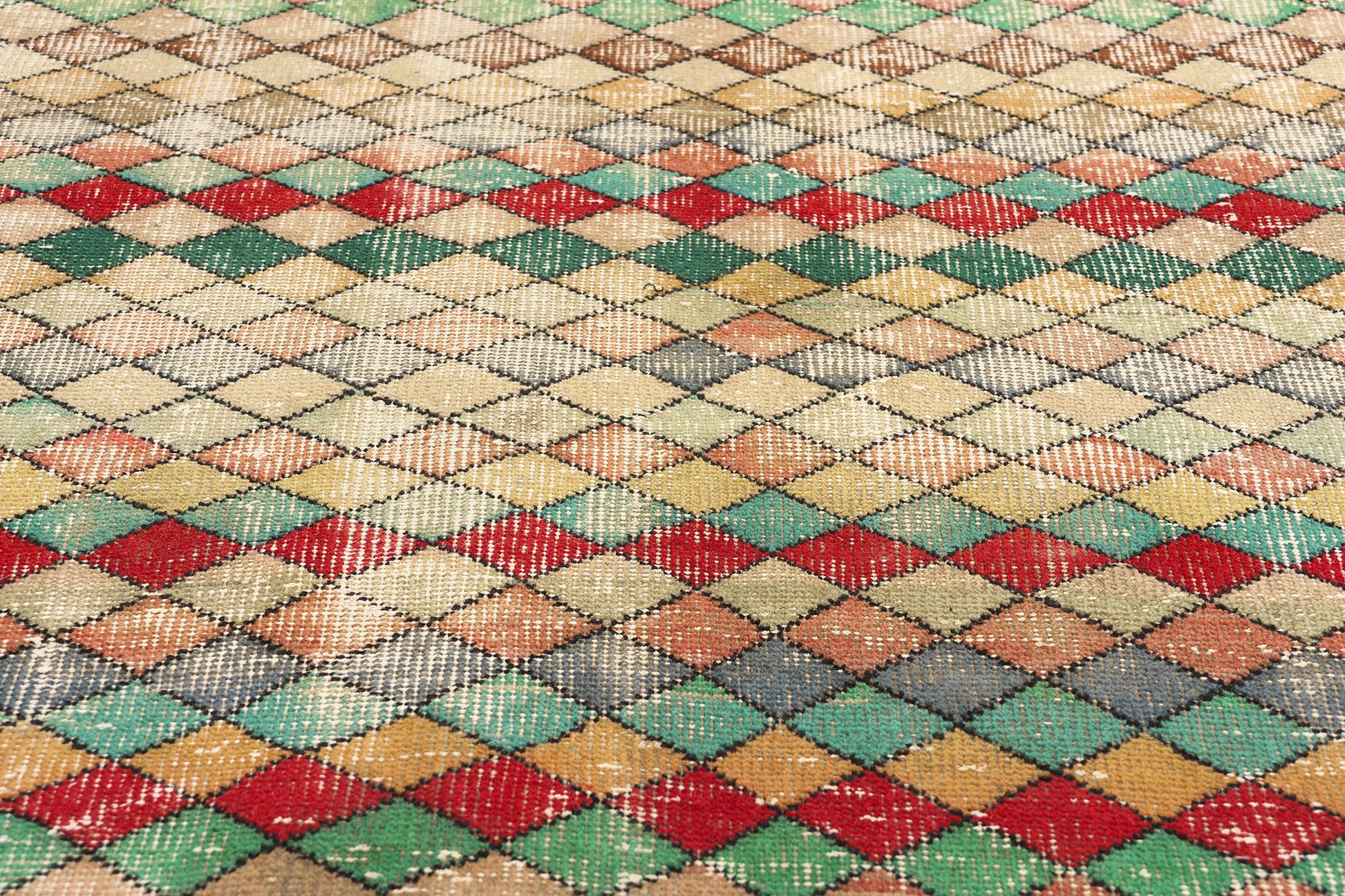 6 x 7 Zeki Muren Vintage Turkish Sivas Rug 53322