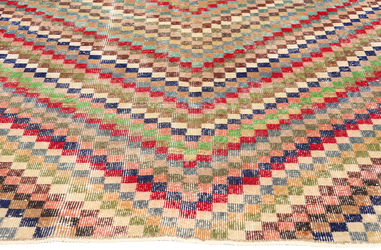 5 x 8 Zeki Muren Vintage Turkish Sivas Rug 53308