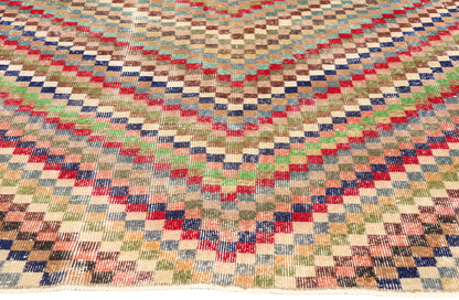 5 x 8 Zeki Muren Vintage Turkish Sivas Rug 53308