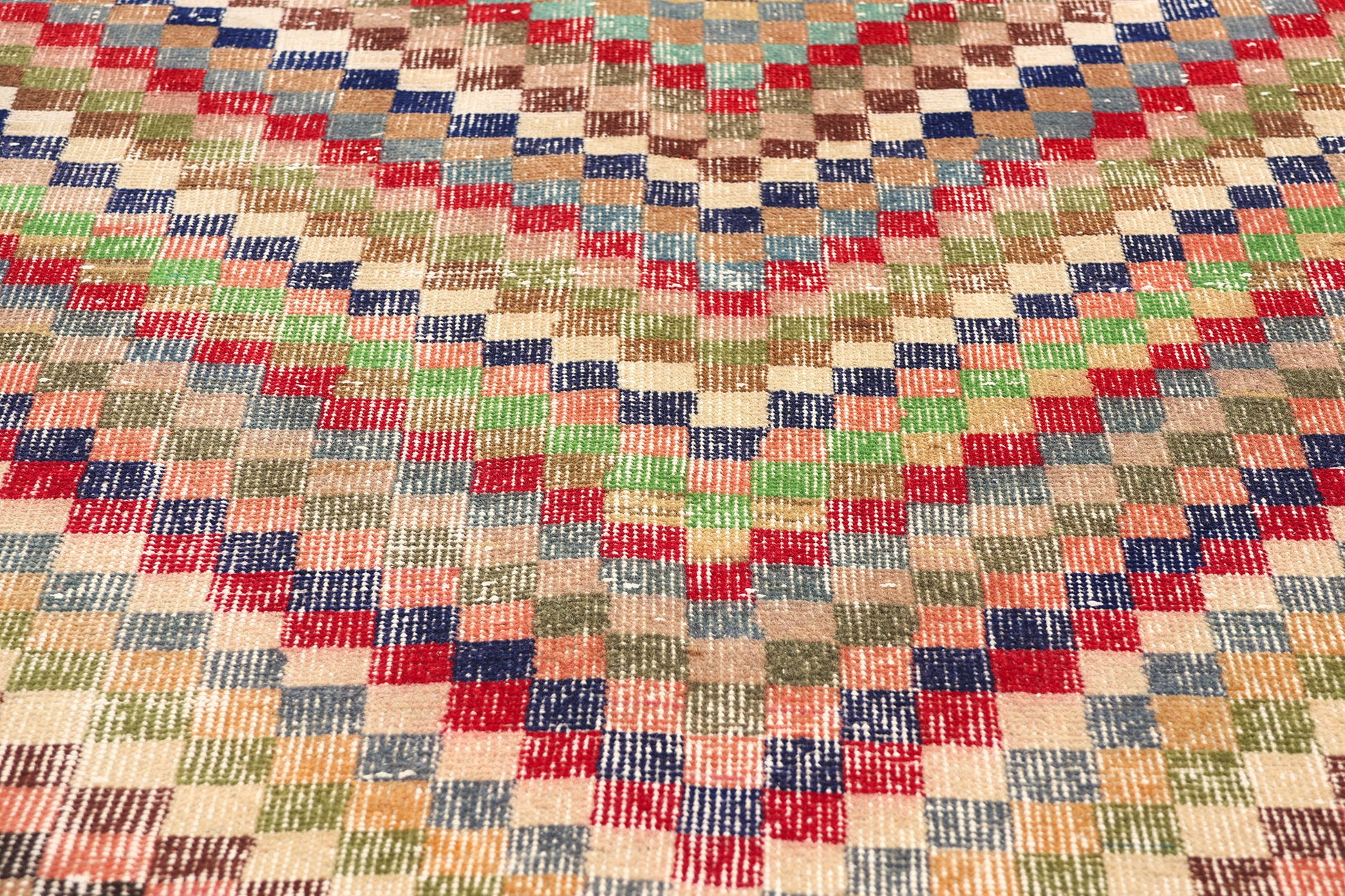 5 x 8 Zeki Muren Vintage Turkish Sivas Rug 53308