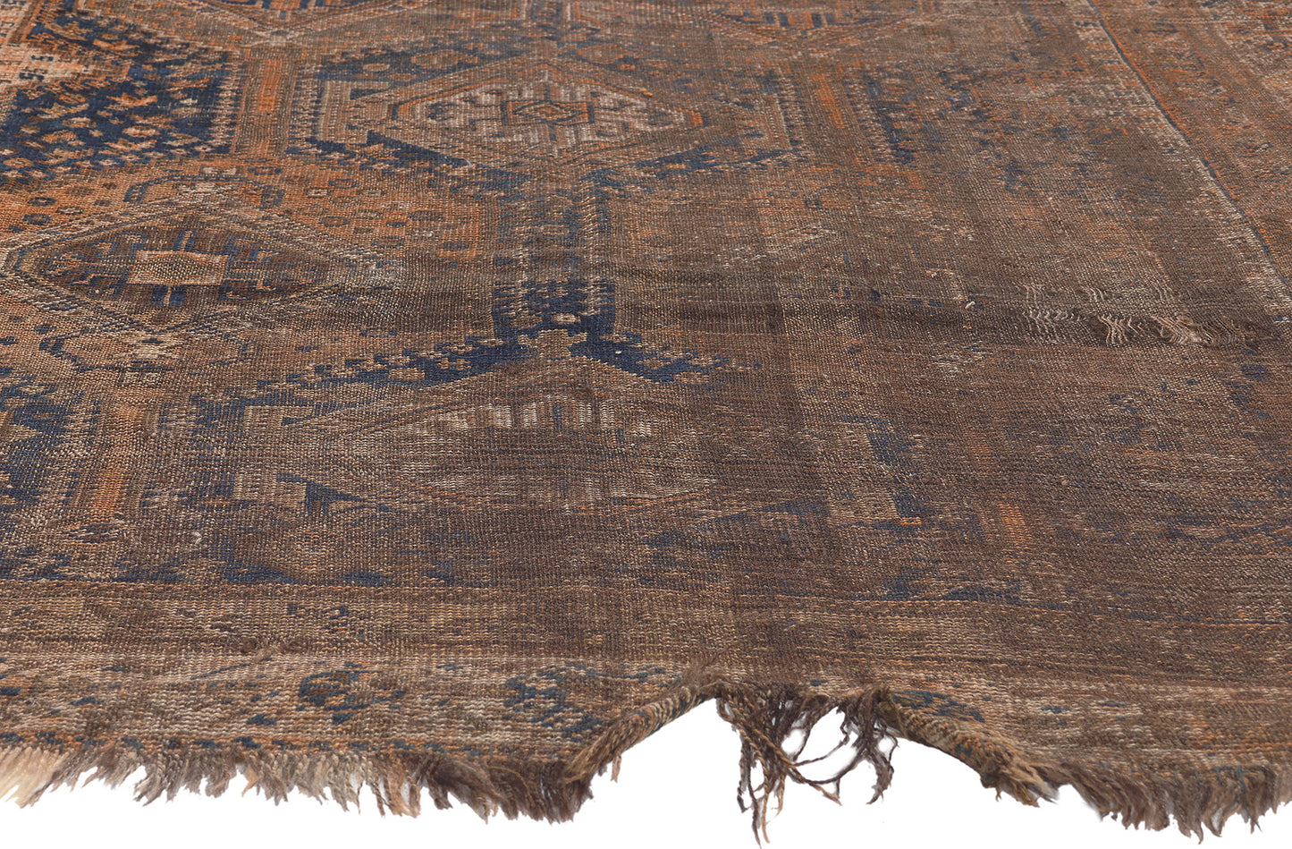 6 x 9 Antique-Worn Persian Shiraz Rug 78530