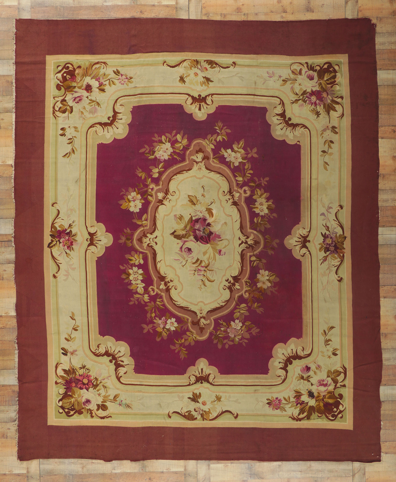 9 X 11 Antique French Aubusson Rug 73151