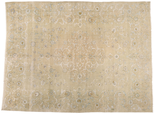 10 x 13 Distressed Vintage Persian Kashan Rug 79121