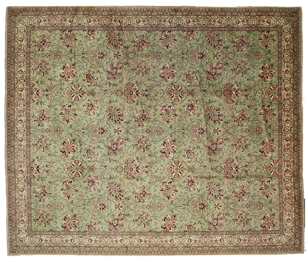 7 x 9 Antique Machine Made Rug 71044