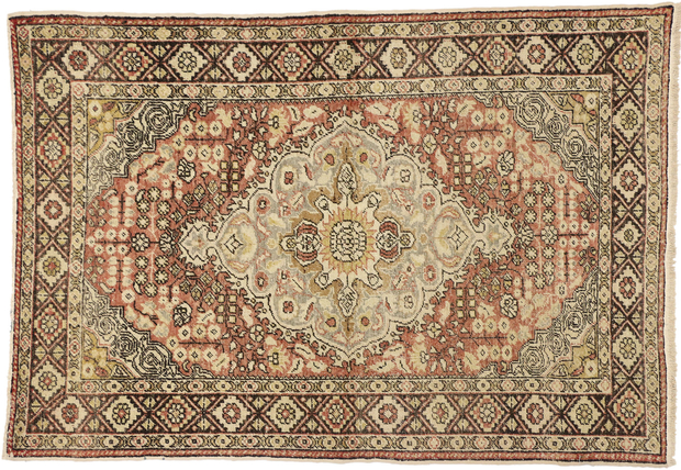 4 x 6 Vintage Sivas Rug 73912