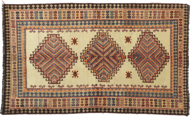 4 x 7 Vintage Persian Shiraz Rug 75070