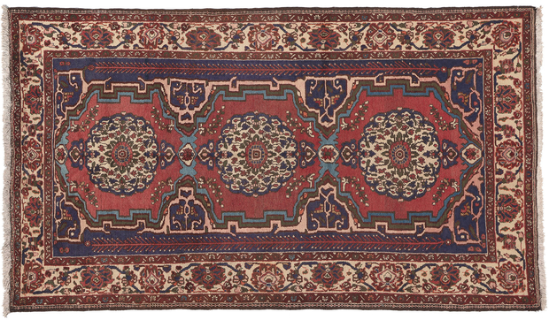 6 x 10 Vintage Persian Bakhtiari Rug 75276