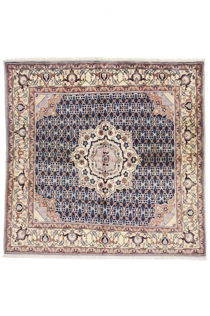 6 x 6 Vintage Persian Bijar Rug 76053