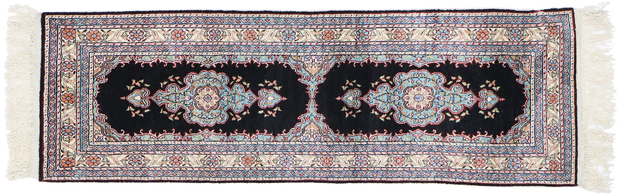 1 x 4 Vintage Turkish Silk Hereke Rug 77797