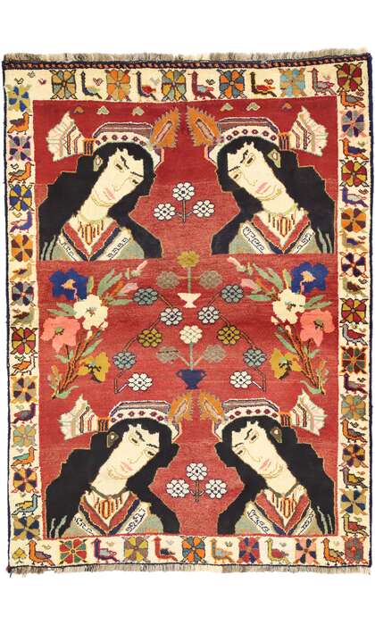 4 x 5 Vintage Persian Shiraz Rug 75045