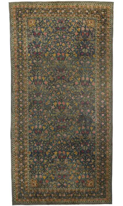 10 x 20 Antique Agra Rug 72076