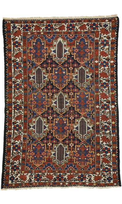 5 x 7 Antique Bakhtiari Rug 73283