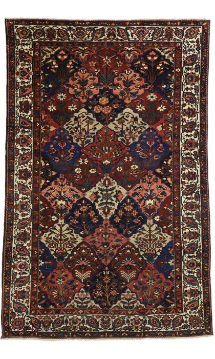 10 x 16 Antique Bakhtiari Rug 73345