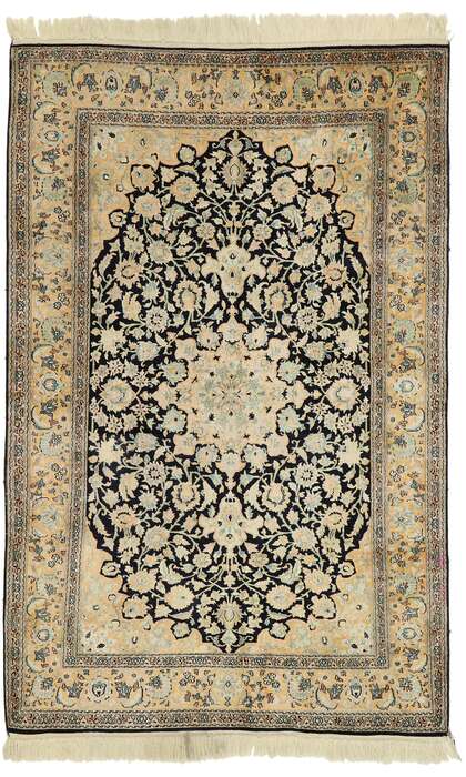 4 x 6 Vintage Qum Rug 77505