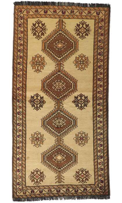 4 x 7 Vintage Persian Shiraz Rug 75052