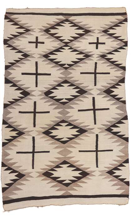 4 x 6 Antique Crystal Navajo Rug 78611