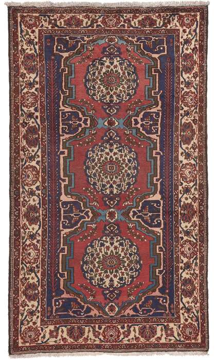 6 x 10 Vintage Persian Bakhtiari Rug 75276