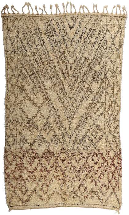 ​5 x 9 Vintage Neutral Beni MGuild Moroccan Rug 21750