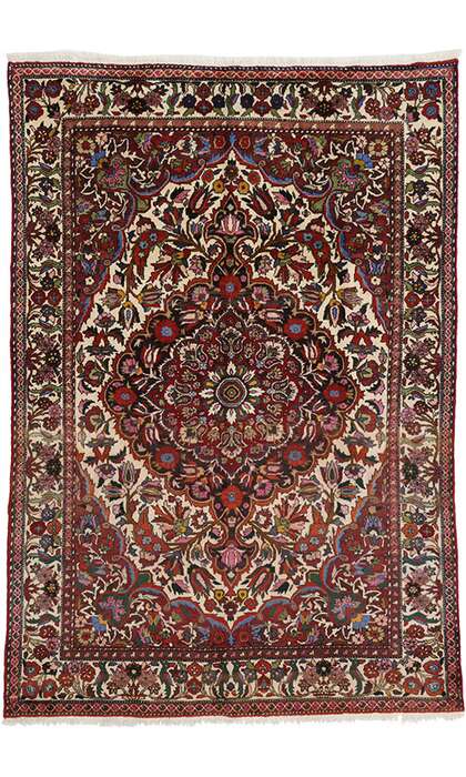 7 x 10 Vintage Bakhtiari Rug 71962