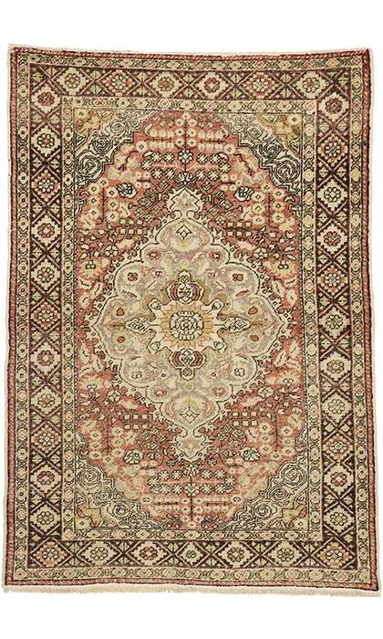 4 x 6 Vintage Sivas Rug 73912