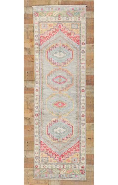 ​3 x 9 Vintage-Inspired Colorful Oushak Runner 80969