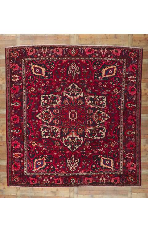 10 x 10 Vintage Persian Bakhtiari Rug 61118