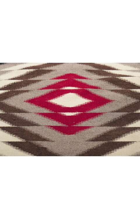 2 x 3 Vintage Navajo Eye Dazzler Rug 78424