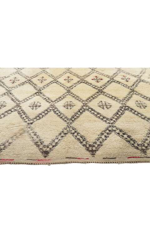 6 x 10 Vintage Moroccan Beni Ourain Rug 78413